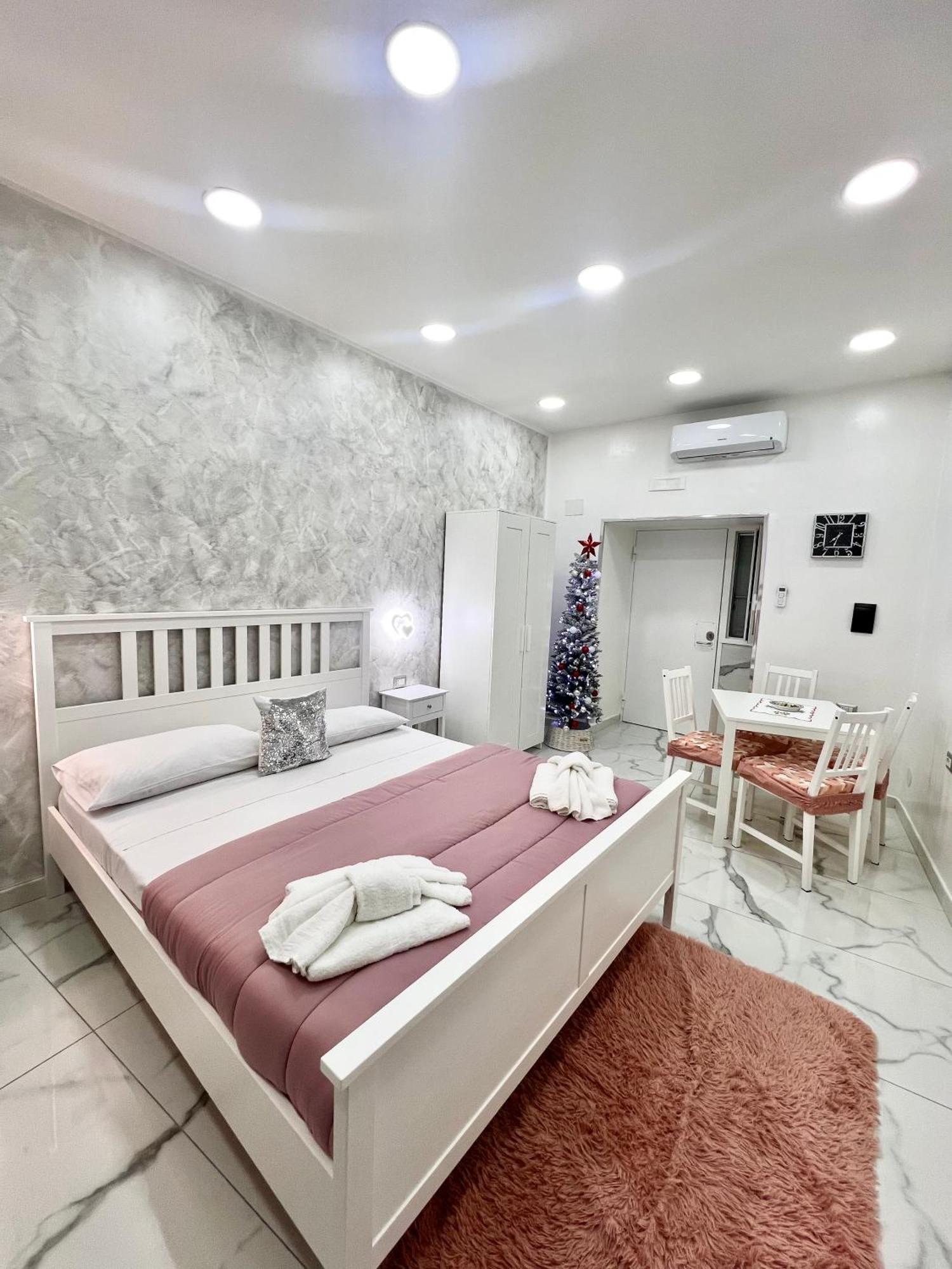 Mara House Apartment Naples Exterior photo